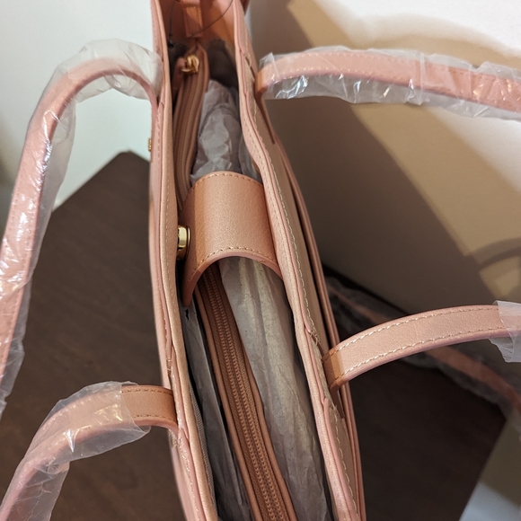 Light Mauve Lauren Conrad Purse - Picture 6 of 8